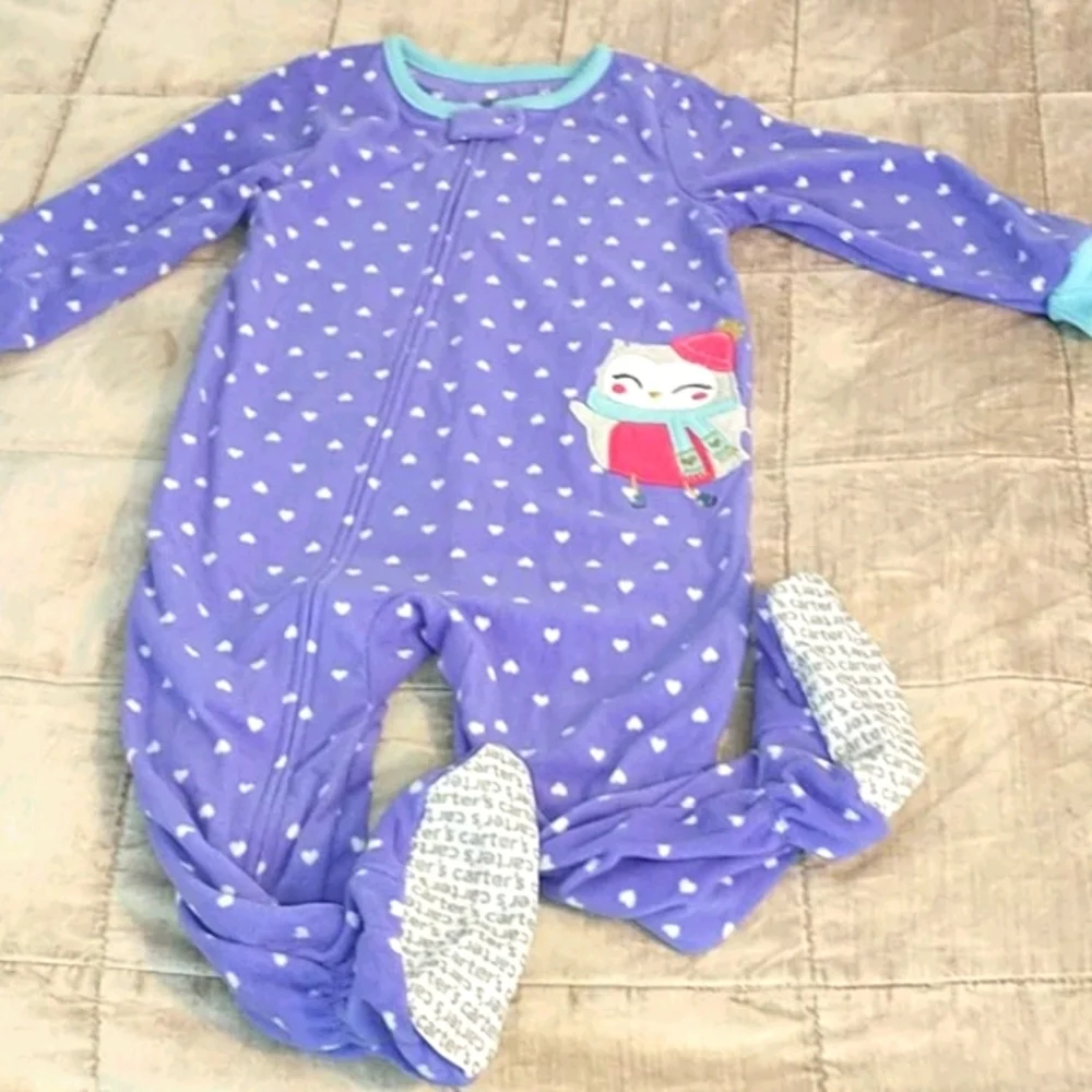 Carter's one piece footies